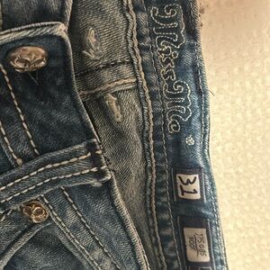 Miss Me Jeans size 31 low rise boot cut